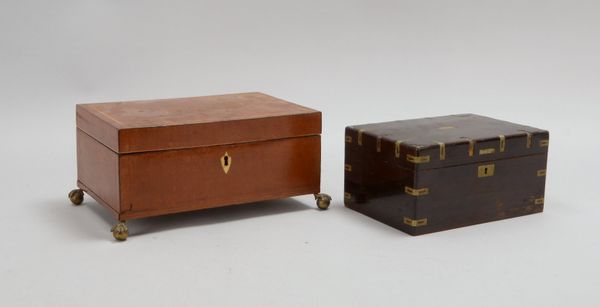2 Holzschatullen: 1x Biedermeier/1x China(?), abschließbar - 1x ohne Schlüssel