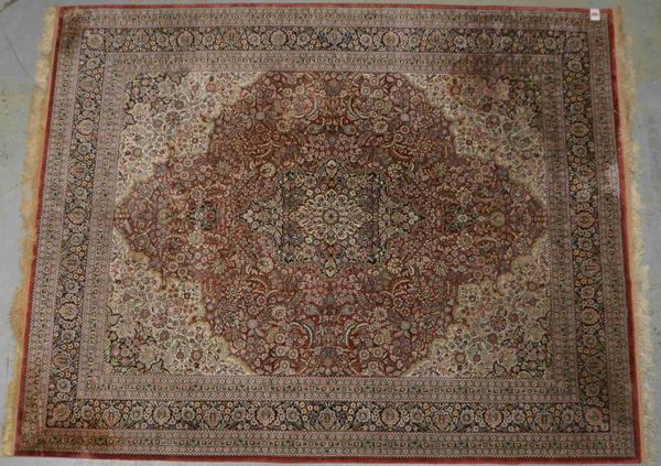 Orientteppich (Türkei), feste feine Knüpfung, dichter Flor - in gutem Zustand