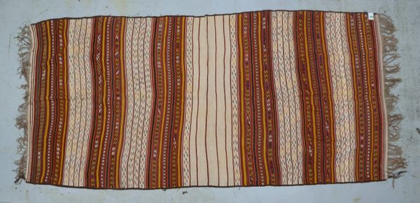 Webteppich (Marokko), älter, Streifenmuster, Sumakh-Technik; Maße 345 x 157 cm