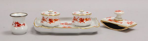 Meissen (Schwertermarke), Schreibtischgarnitur, 4-tlg., 'Roter Drache'