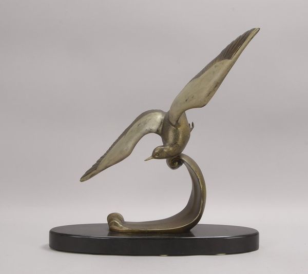 Weißmetall-Skulptur, 'Albatros', 2-tlg., Figur auf Marmorsockel, sign. 'M. Leducq'