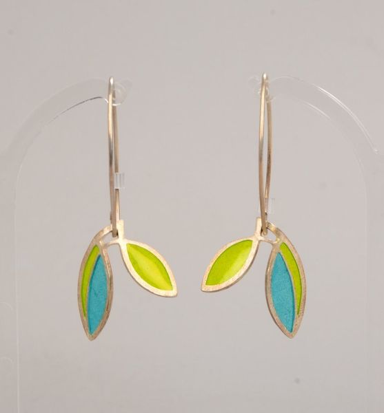Paar Designer-Ohrhänger, Silber und Glas-Emaille; Länge 5 cm, Gewicht 4,80 g