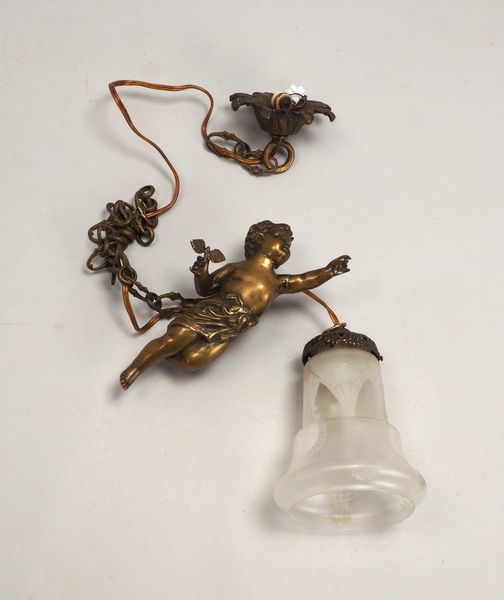 Antike Deckenlampe, 1-fl., Bronze, 'Hängende Engelsfigur', Schirm geschl. Glas