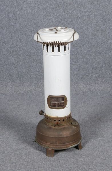 Alter Petroleum-Ofen, original 'Vewag' Eschebach/Dresden; Höhe 65 cm