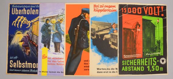 Sammler-Konvolut, 'Unfallverhütungsbilder' der Deutschen Bundesbahn, 5 Blätter/Plakate