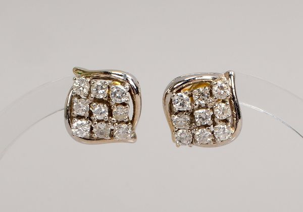 Paar Ohrstecker, 585 WG (gest,), mit 18x Brill./ca. 1,02 ct, G - H, Vs-Si; Ø 12 mm, Gew. 4,70 g