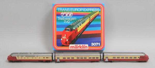 Sammlerlok, Märklin, 'Spur H0': 'TEE-Triebwagenzug 3071', neuwertig - in OVP