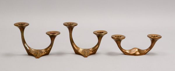 Harjes, 3 Tischkerzenleuchter, Bronze, jeweils 2-flammig, gemarkt; Höhe 6,5 - 11 cm