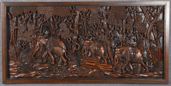 Gr. Wandrelief, 'Elefantenreiter', Holz in aufwend. Schnitzerei; Maße 77 x 152 x 6 cm