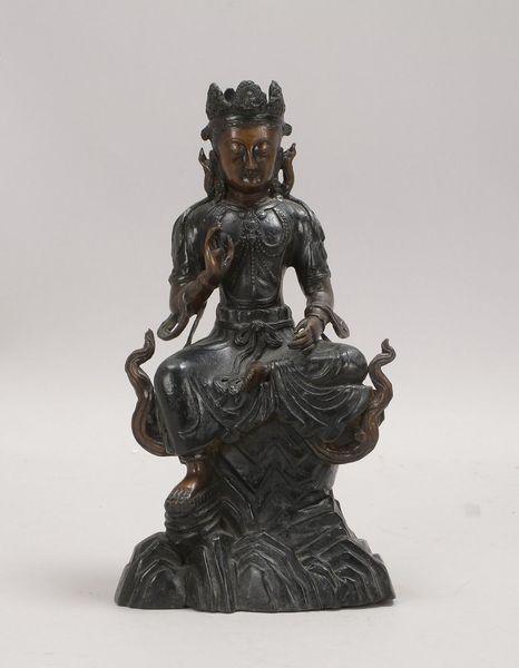 Bronzeskulptur, 'Sitzende Gottheit' (in medit. Haltung), 2-farbig - Hohlguss