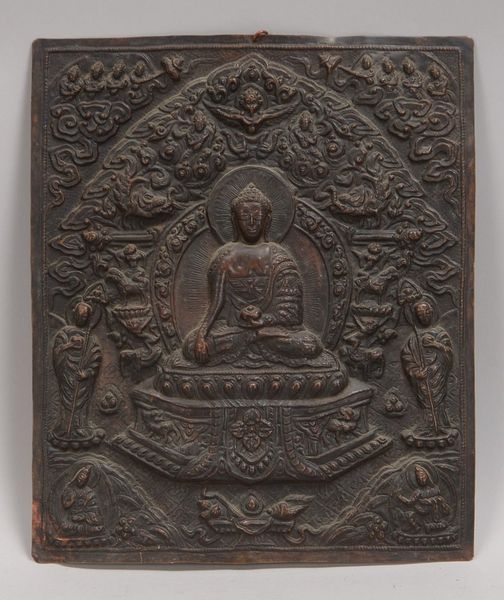 Votiv-Prägeplatte, Kupfer, mit Reliefdarstellung 'Buddha auf Lotussockel'