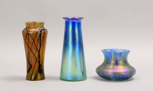 3 Tischvasen (Tschechien), Glas, untersch. Jugendstil-Ausf.; Höhe 8 cm - Höhe 18 cm