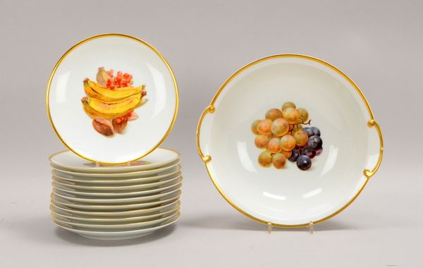 Thomas Porzellan (alt), Obst-Anbietset: Schale mit 12x Tellern, mit Goldstaffage