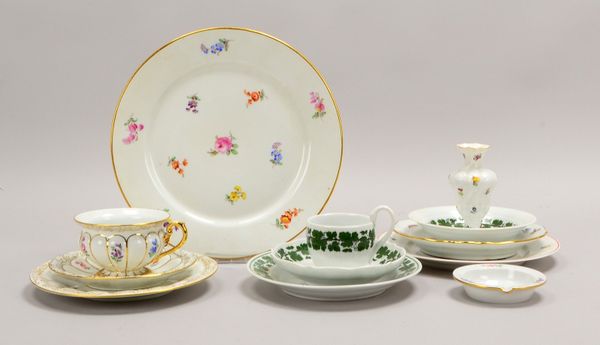 Tischporz.-Konvolut, Nymphenburg und Meissen/u.a. Gedeck, Form 'X'