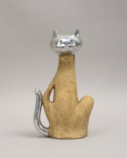 Künstlerskulptur, 'Sitzende Katze', Stein und Aluminium, unsigniert; Höhe 27 cm
