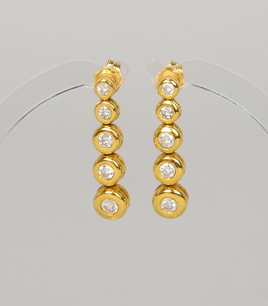 Paar Ohrhänger, 750 GG (gest.), mit je 5x Brill./zus. ca. 0,60 ct, 'W-Si'; Gew. 4,20 g
