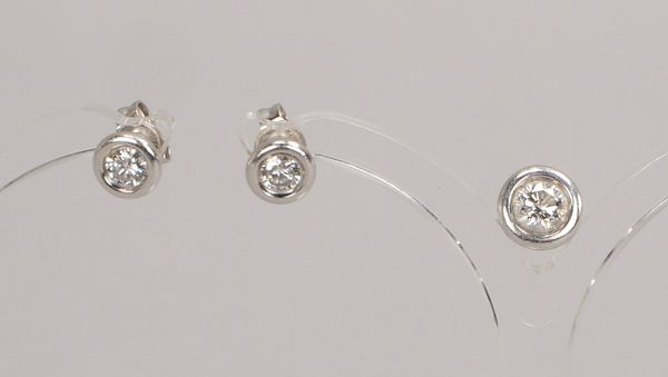 Anhänger/Ohrstecker, jew. mit kl. Brill./zus. ca. 0,80 ct, Farbe Weiß, 'Si-P1'; Gew. 3,90 g