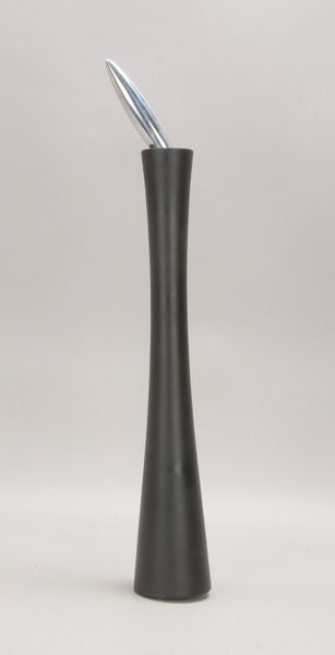 Alessi/Italien, Designer-Pfeffermühle, Modell 'Twergi', Holz und Stahl; Höhe 60 cm