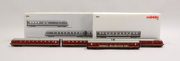 Märklin 'H0': Diesel-Triebwagenzug, Nr. '39080'/'Zwischenwagen zum VT 08.5.', '42080'