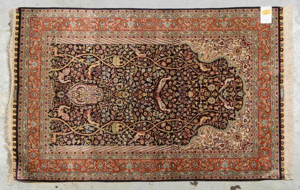 Hereke, Seide auf Seide, sehr feine Kn., über 800.000 Kn./qm, sign., gleichm. Flor