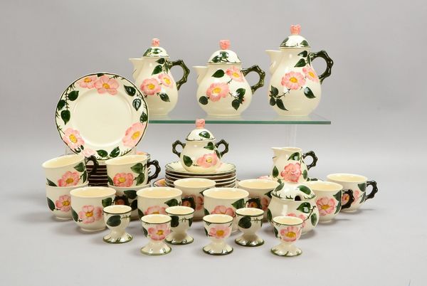 Villeroy & Boch, Kaffee-/Frühstücksporz., 'Wild Rose', für 11 Pers., div. Servierteile