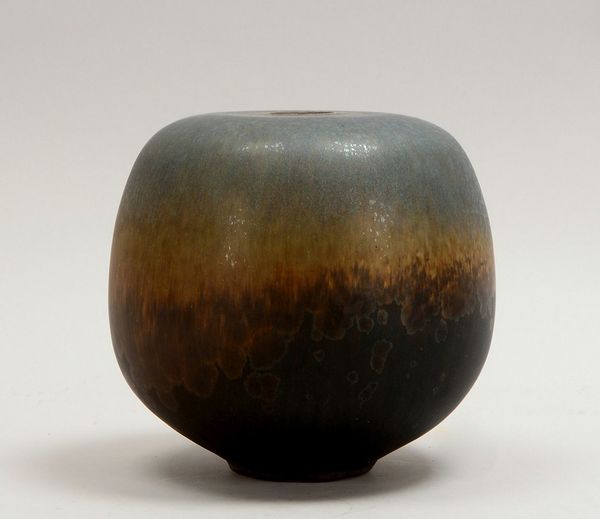 Pluquet-Ulrich, E., Künstler-Keramikvase, mit Künstlersignet; Höhe 17 cm