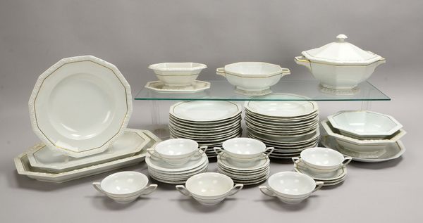 Rosenthal, umfangreiches Porzellan-Speiseservice, Form 'Maria Weiß', div. Teile