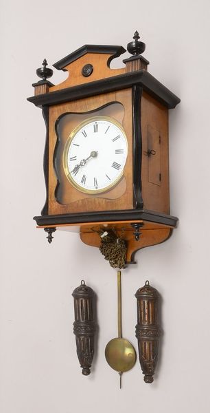 Wanduhr, Geh. Weichholz furniert, Räderwerk mit Schlag auf Feder, Pendel/Gw.. anbei