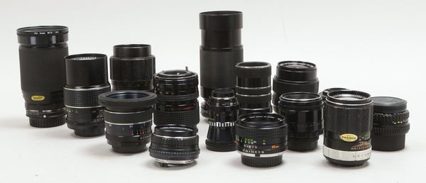 Konvolut Kamera-Obj.: Vivitar, Tamron, Soligor, Hanimex, Fujinon, u.a., u.a., 15 St.
