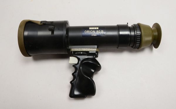 Nachtsichtgerät, Zeiss 'Orion 80B', Nr. '27965'; Länge 30 cm