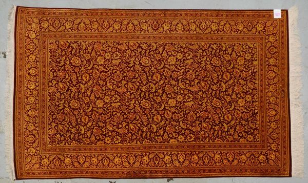 Exkl. Ghom (Iran), Seide auf Seide, sehr feine Kn., ca. 1 Mio. Knoten/qm, komplett
