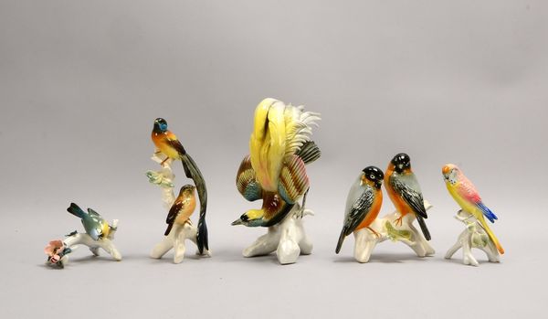 Ens/Volkstedt, 5 Porz.-Figuren, versch. Vogelfiguren, jeweils farbig staffiert