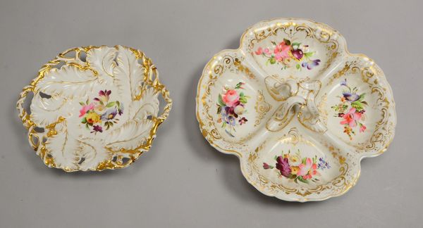 Sächsische Porz.-Manuf., 2 Teller, teils relief., handbem./goldstaff., gem. - 1x portion.