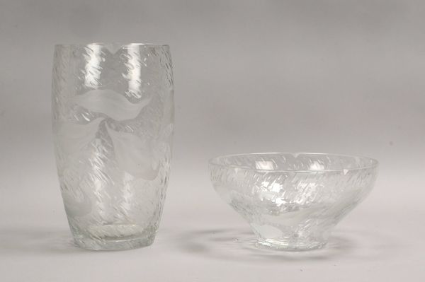 Pech & Kunte/Olbernhau (ca. 1980er J.), Bleikristall-Vase und Schale, Dekor 'Herbststurm'
