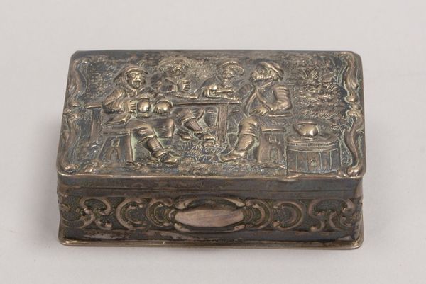 Tabatière (Ende 19. Jh.), Silber, mit Reliefdekor/'Wirtshausszene', Innenverg.