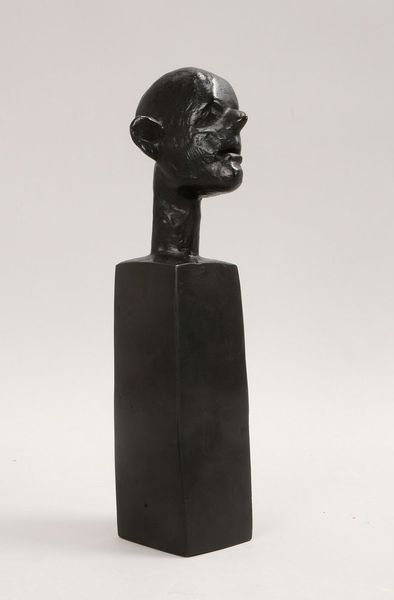 Speder, Joh., Bronzefigur, 'Kopfstele', Aufl. '9/30', Gießerst. 'Wittkamp/Elmenhorst'