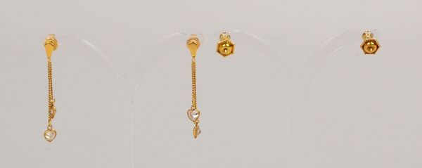 2x Ohrstecker, 585 GG, mit Brill.; und 1x Ohrhänger, 333 GG, mit Zirkonen(?)