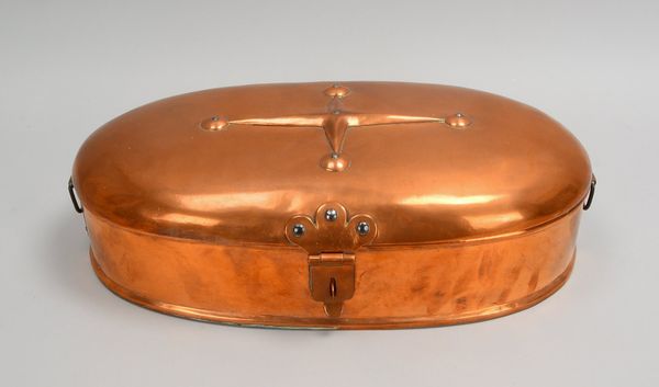 Gr. Schatulle (handgef.), Kupfer massiv, innen grüner Filz - schwere Ausf.; Breite 47 cm