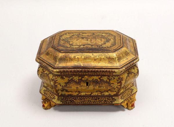 Teekasten (China, um 1900), Schwarzlack/feinste Goldmalerei, auf 4x Drachenfüßen