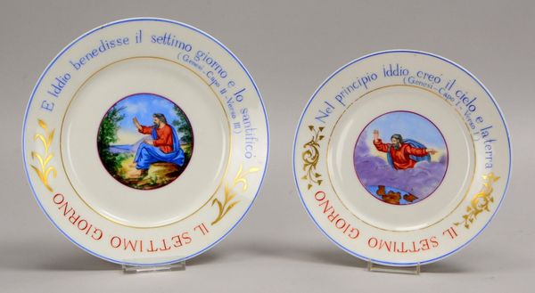2 Ansichtenteller, handbemalt (bibl. Motive), mit bibl. Versen/ital.; Ø 21 cm/Ø 24 cm
