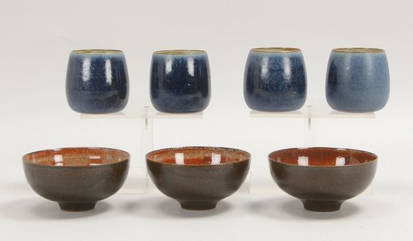 Bockstaller, Steffen, 7 Künstlerkeramiken: 3x Schalen, Ø 12 cm; und 4x Becher, Höhe 7 cm