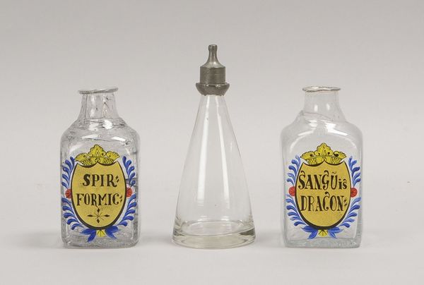 3 antike Glasgefäße, mundgebl.: 2x Vorratsgefäße mit Emaille-Malerei, 1 Tropffl.