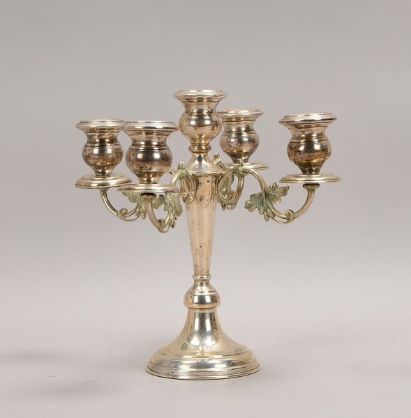 Tischleuchter, 900 Silber, 5-fl. - Sockel gefüllt!; Höhe 26 cm, Gew. 1.055 g (kl. Dellen)