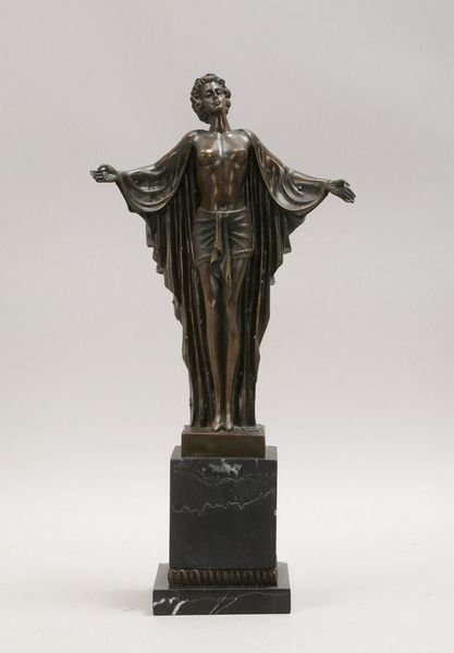 Bronzeskulptur, 'Frühlingserwachen', in der Plinthe sign., auf Marmorsockel; Höhe 44 cm