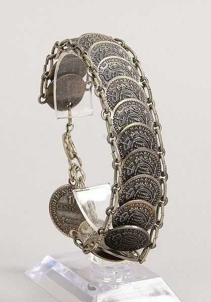 Armband, Silber, mit 18x Münzen (San Marino/Italien): 17x '1 Cent', 1x '10 Cent'; Gew. 28 g