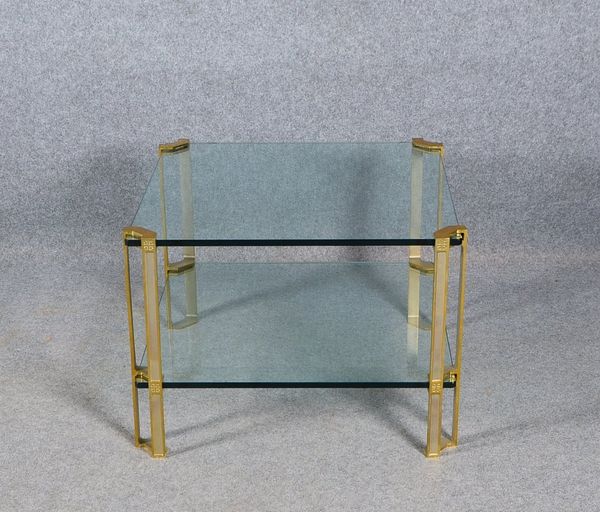 Couch-/Ecktisch, mod. Ausf., 2x Starkglas-Platten/15 mm, Bronzefüße; Maße 52 x 70 x 70 cm