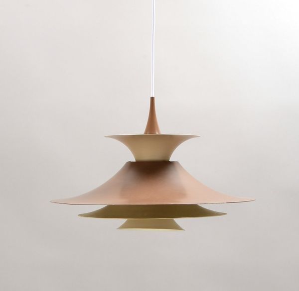 Fog & Mørup/Kop., Deckenlampe, 'Radius', lack. Metallschirm, Entw. E. Balslev