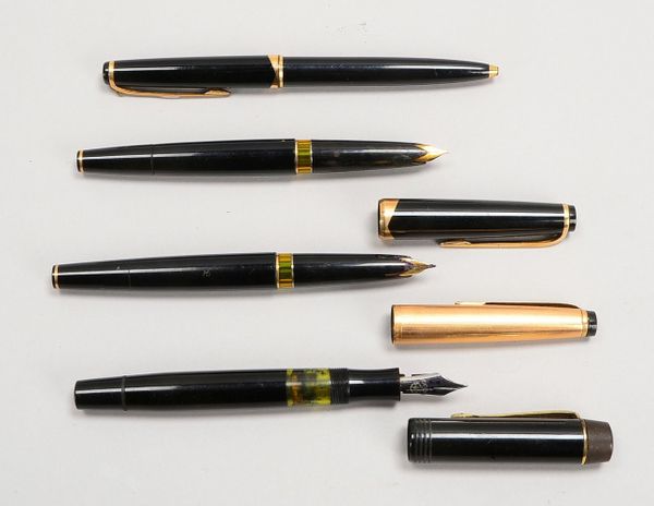 4 Sammler-Schreibgeräte, Montblanc: 3x Füllfederhalter, 1 Kugelschreiber (Mine fehlt)