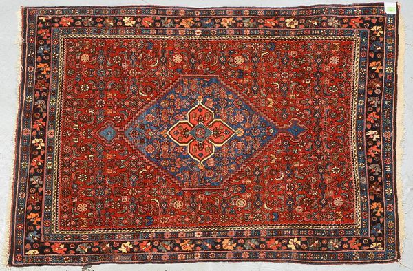 Bidjar-Brücke, feine Kn., guter Zust.; Maße 163 x 112 cm (stellenw. leichte Gebrauchssp.)