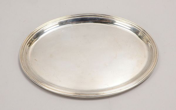 Greggio/Italien, ovales Tablett, 800 Silber; Maße 28,5 x 21,5 cm, Gewicht 305 g